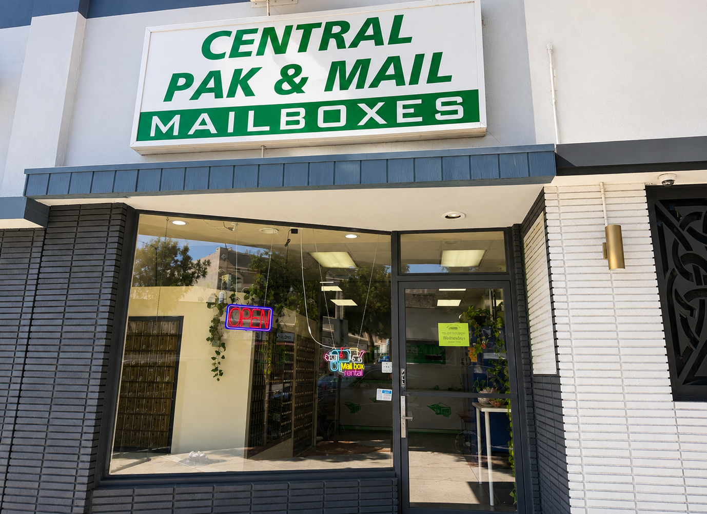 Central Pak & Mail storefront entrance and mailbox wall in Burbank, CA